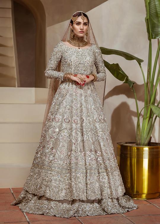 Ivory Latest Bridal Lehenga Choli Dress Online for Bride Ivory Latest Bridal Lehenga Choli Dress Online for Bride