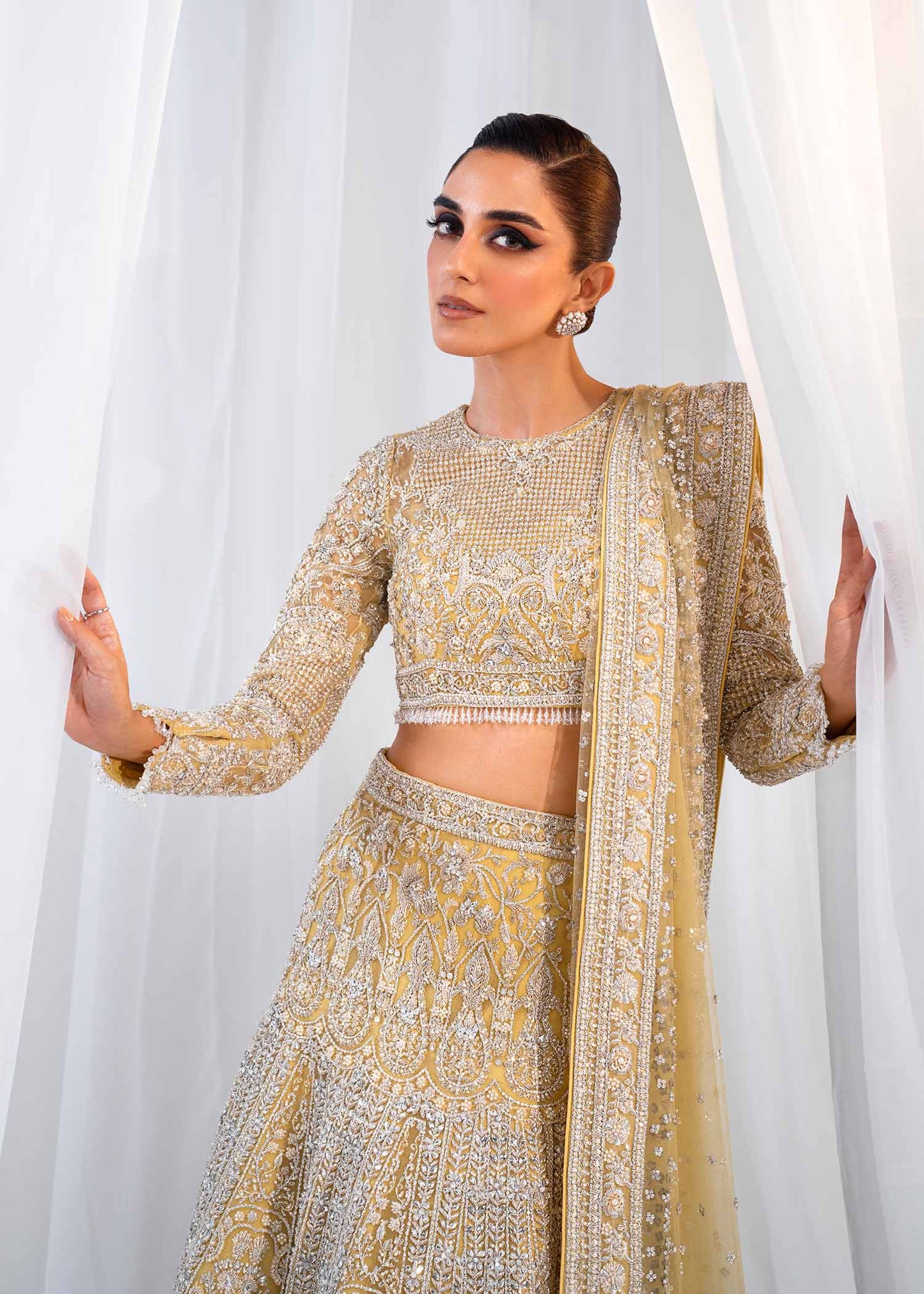 Latest Pakistani Bridal Dress in Wedding Choli Lehenga Style